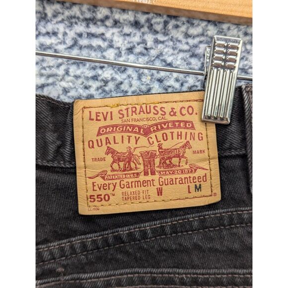 VTG Levis 550 Denim Cut Off Shorts Size 10 USA Made Red Tab Distressed Black - Picture 7 of 12